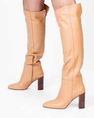 Bianca Buccheri amirabb Amira Buff