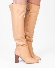 Bianca Buccheri amirabb Amira Buff