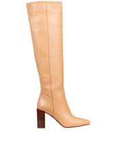 Bianca Buccheri amirabb Amira Buff