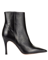 Bianca Buccheri Hazel Black