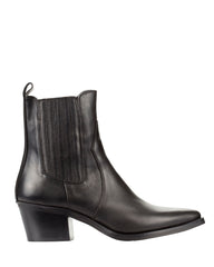 Women's classic black ankle boots in genuine leather – handcrafted in Italy with everyday comfort