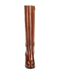 Affordable Italian luxury knee-high boots in smooth leather – sleek silhouette and mid-high heel
