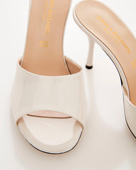 Bianca Buccheri Kate Milk