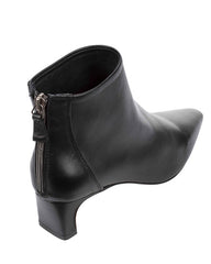 Bianca Buccheri Edda Black