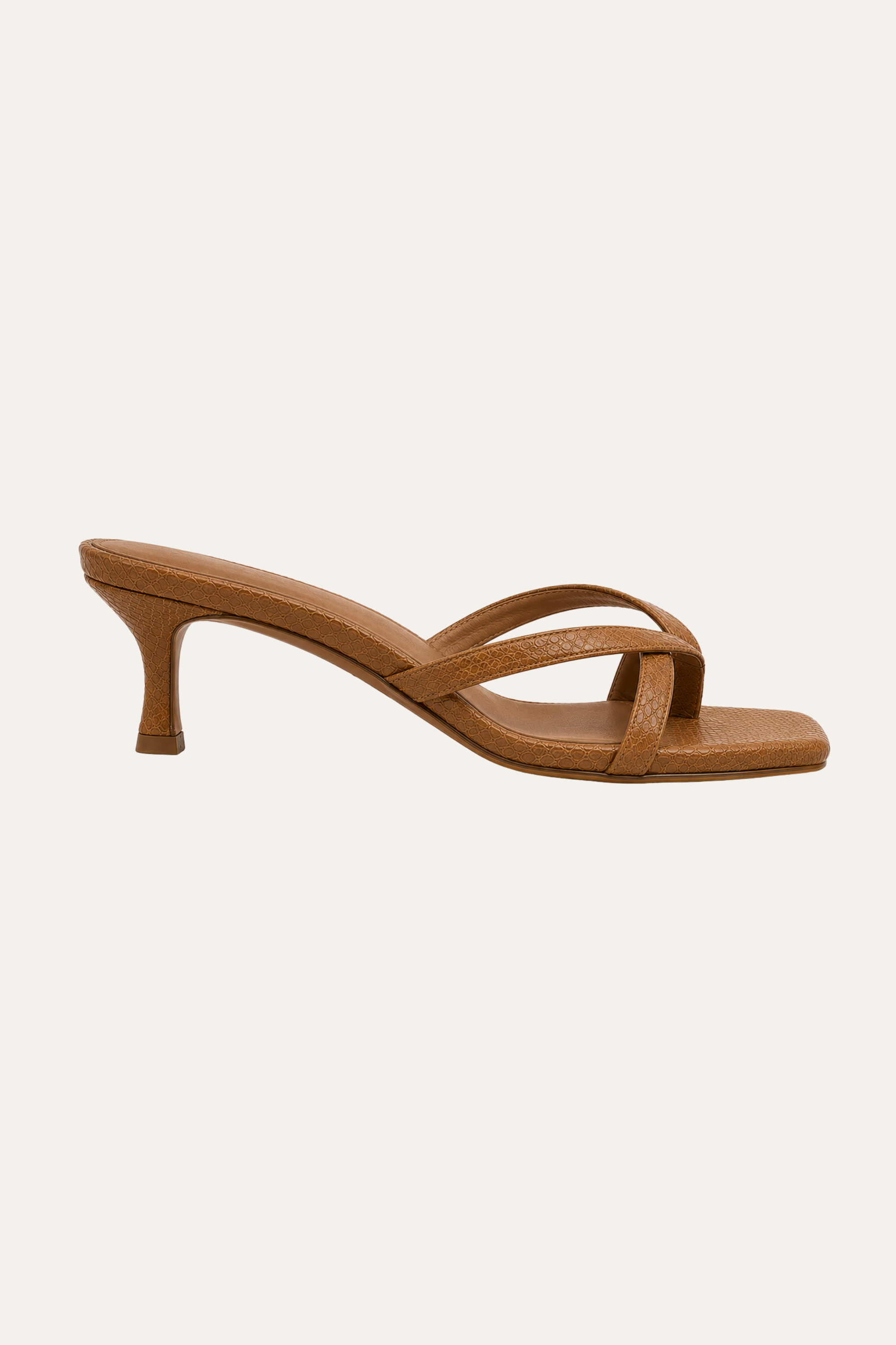 Susy strappy sandal in sand leather, 50mm kitten heel, side view