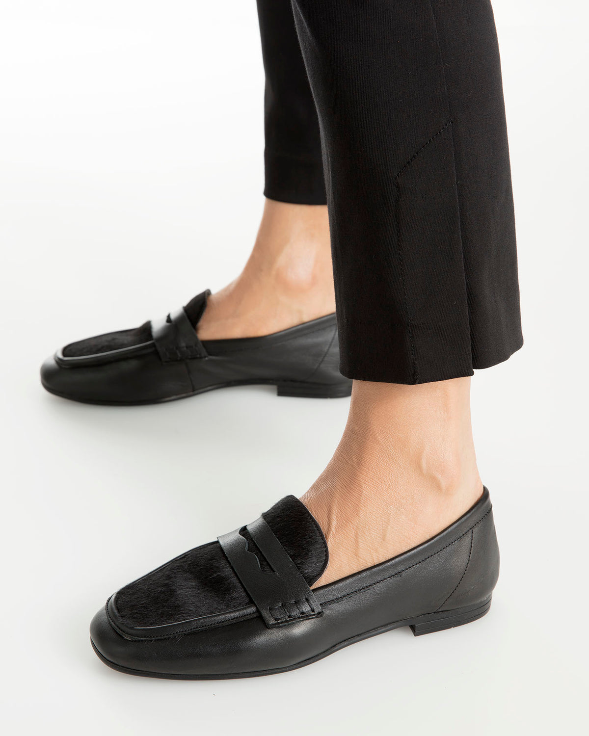 Dolci Firme Whitney Black Loafer