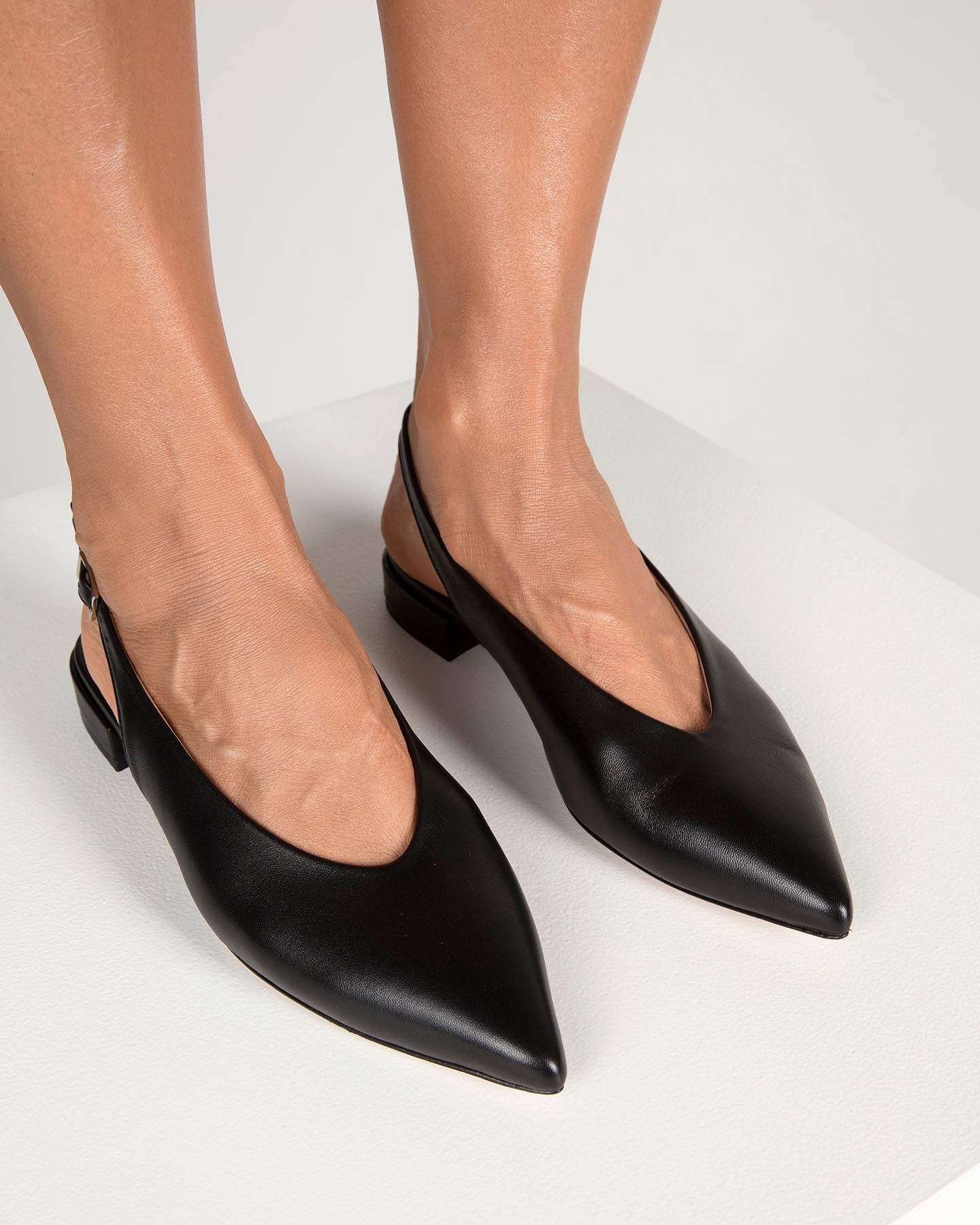 Bianca Buccheri Chels Black