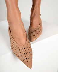 Bianca Buccheri Juno Camel