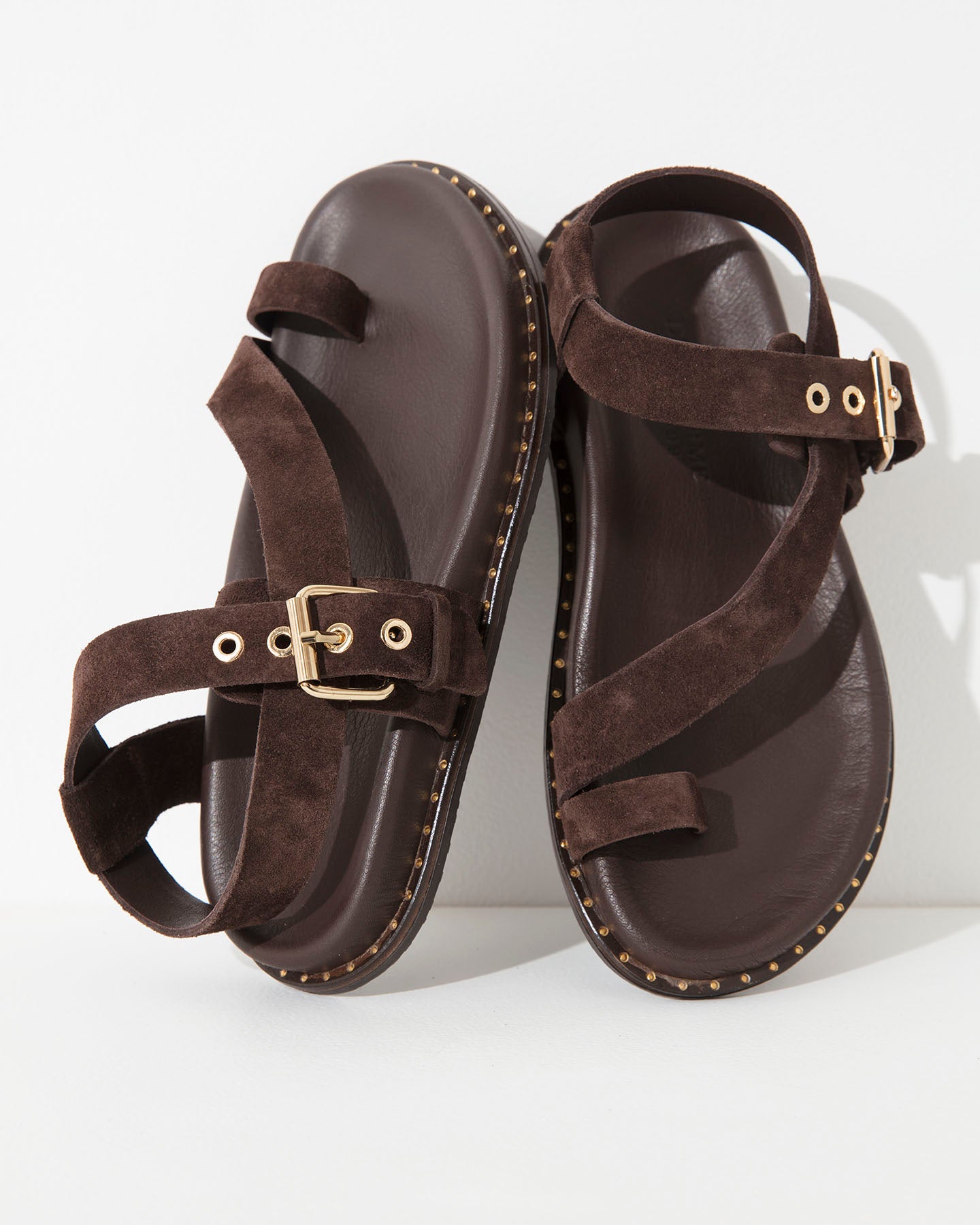 Dolci Firme Playa Choc Suede Toe-Loop Sandal