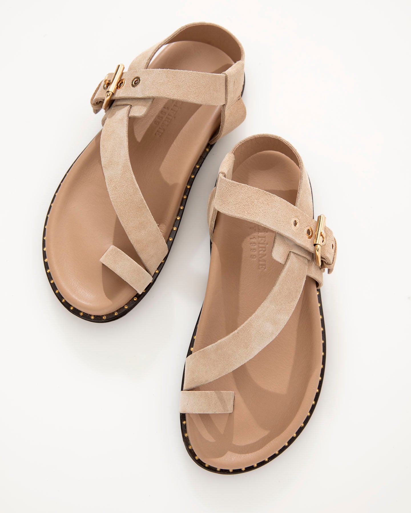 Dolci Firme Playa Beige Suede Toe-Loop Sandal