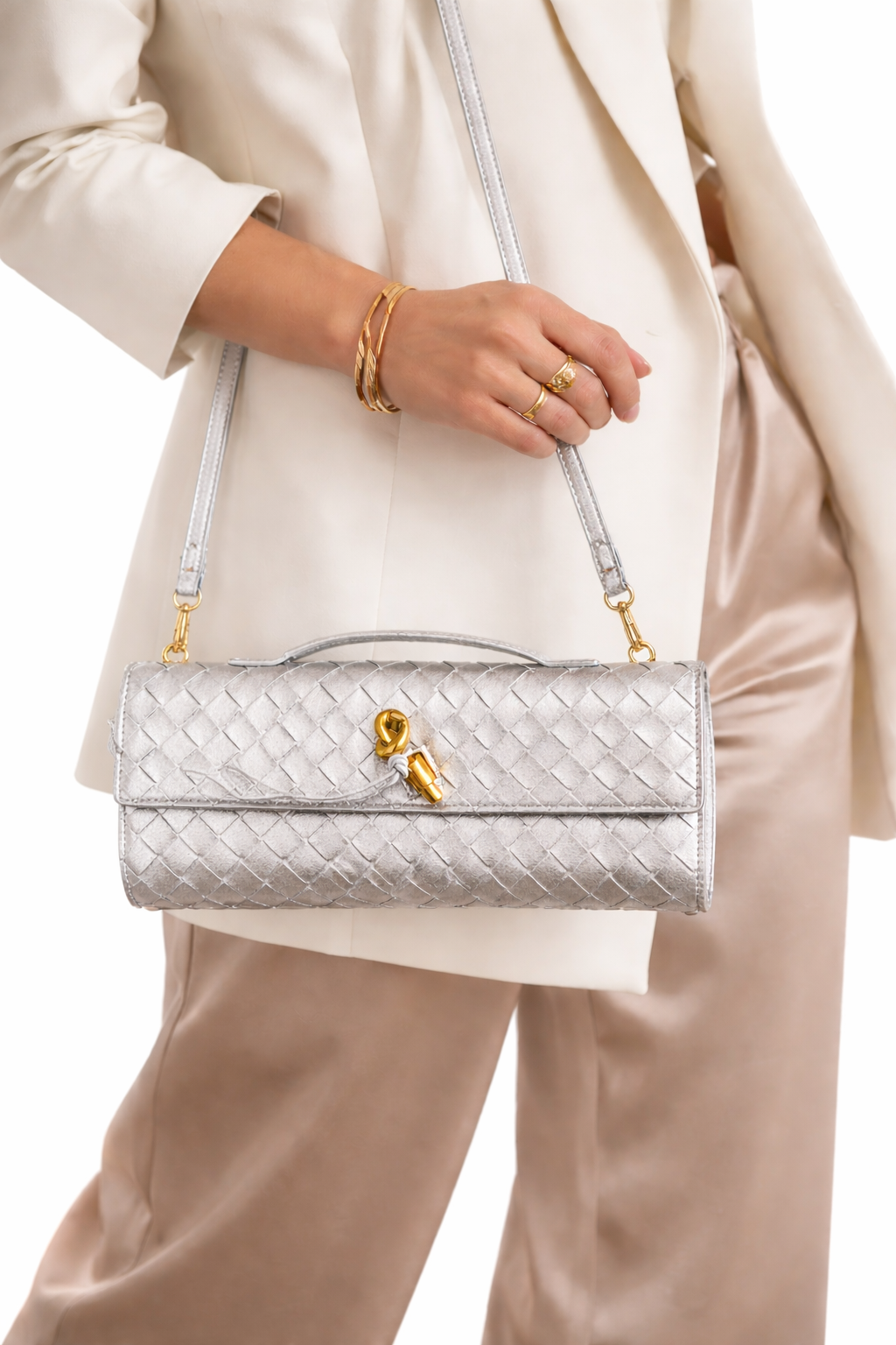 Dolci Firme Long Weave Clutch